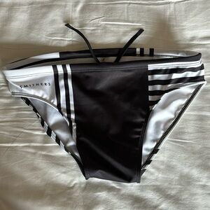 Never worn Smithers size M swim brief